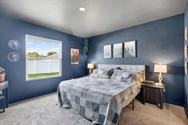 435 SW Fields Avenue, Port St Lucie, FL 34953