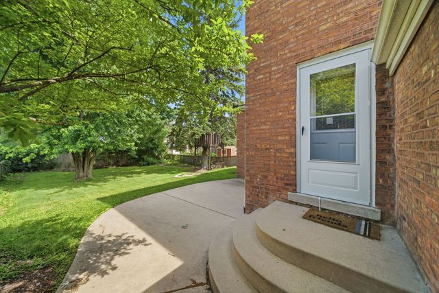 509 S Brainard Avenue, La Grange, IL 60525