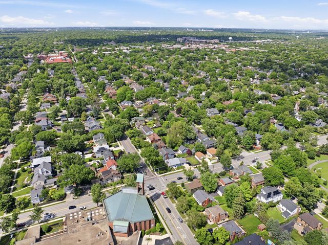509 S Brainard Avenue, La Grange, IL 60525