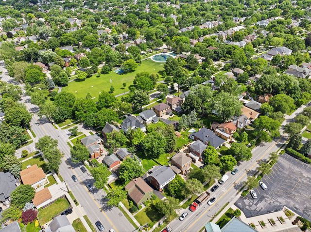 509 S Brainard Avenue, La Grange, IL 60525