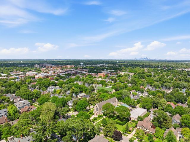 509 S Brainard Avenue, La Grange, IL 60525