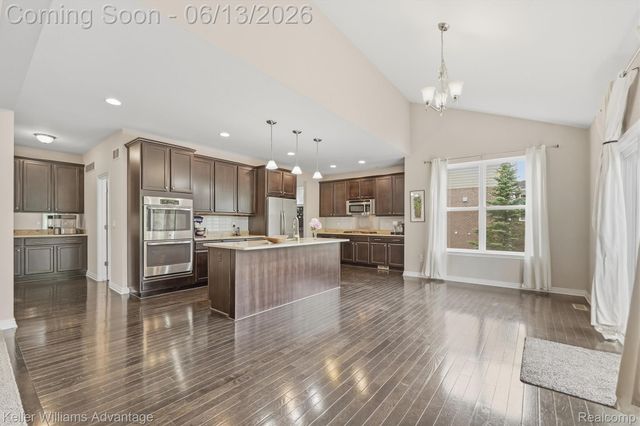 23740 Stoneleigh Drive, Lyon Charter Township, MI 48178