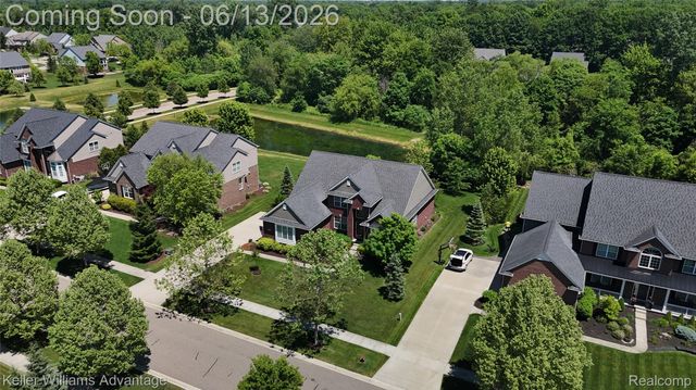23740 Stoneleigh Drive, Lyon Charter Township, MI 48178