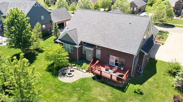 23740 Stoneleigh Drive, Lyon Charter Township, MI 48178