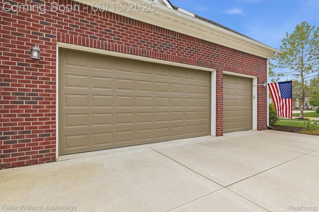 23740 Stoneleigh Drive, Lyon Charter Township, MI 48178