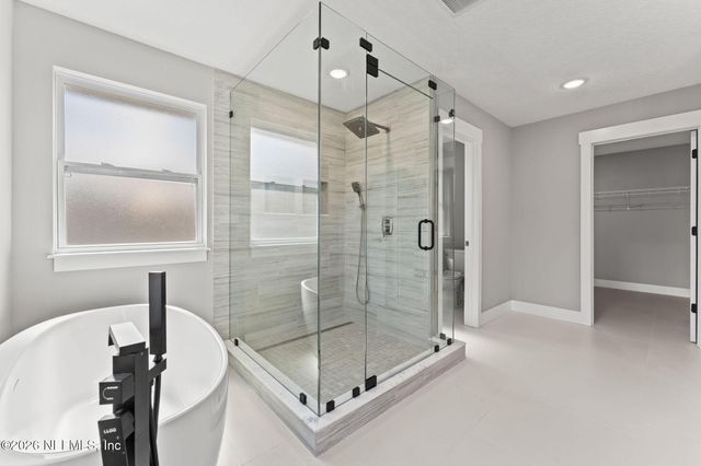 703 BELLSHIRE Drive, Orange Park, FL 32065