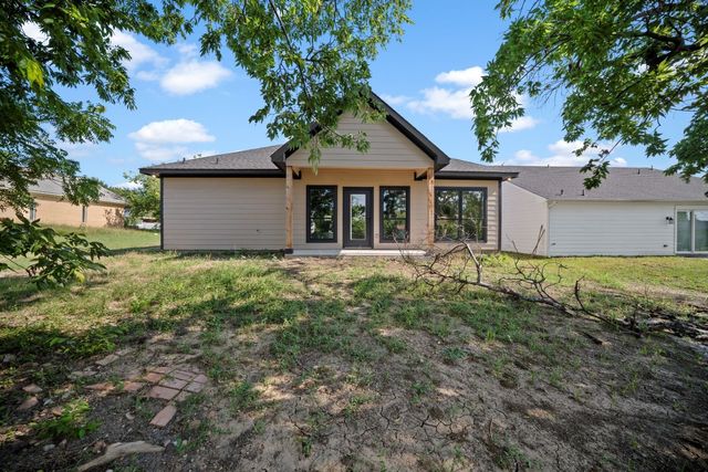 711 A D Mosley Street, Ferris, TX 75125