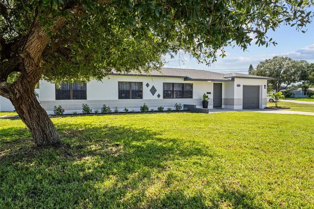 1200 63RD AVENUE N, St Petersburg, FL 33702