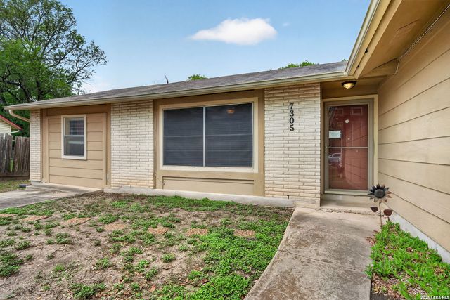 7305 SAGE OAK ST, Live Oak, TX 78233