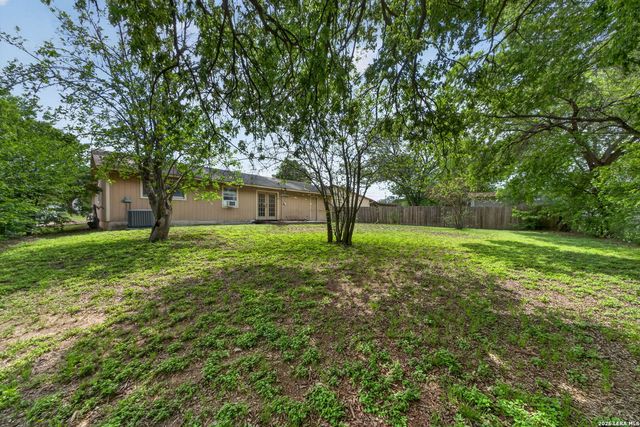 7305 SAGE OAK ST, Live Oak, TX 78233