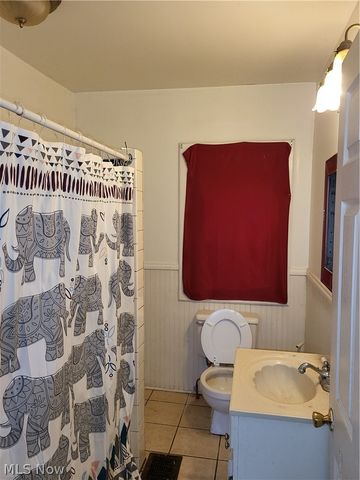 5566 State Route 152, Dillonvale, OH 43917