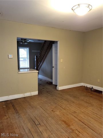 5566 State Route 152, Dillonvale, OH 43917