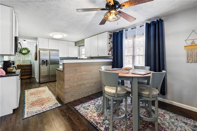 618 Welcome To Arnco Road, Newnan, GA 30263