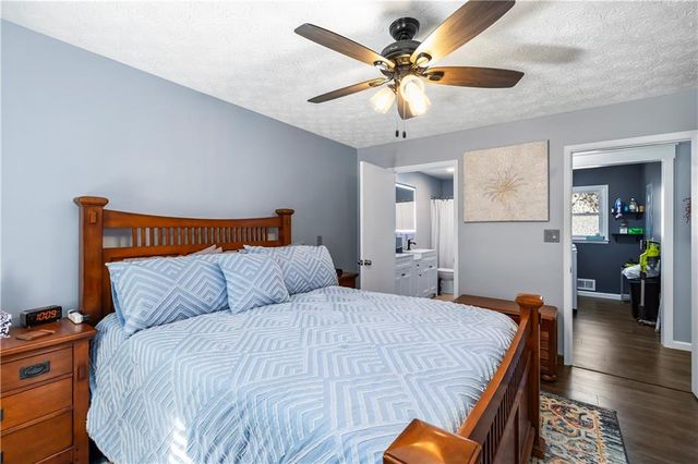 618 Welcome To Arnco Road, Newnan, GA 30263