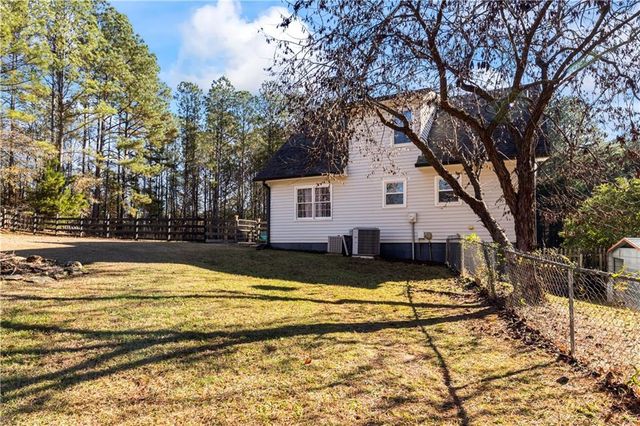 618 Welcome To Arnco Road, Newnan, GA 30263