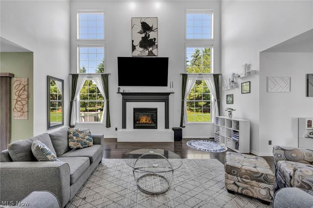 10342 Townley Court, Aurora, OH 44202