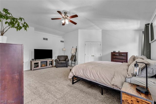 10342 Townley Court, Aurora, OH 44202