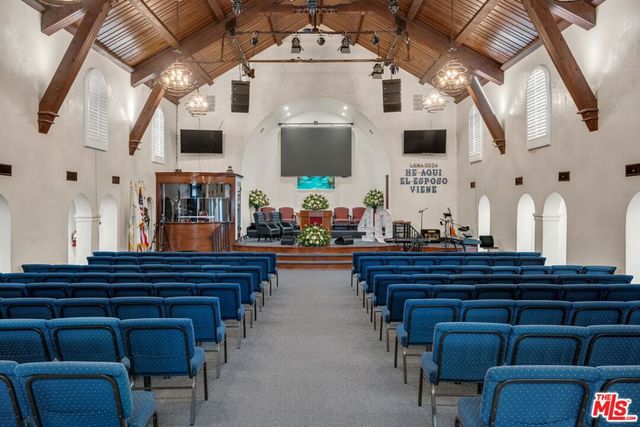 1100 S Lorena Street, Los Angeles, CA 90023