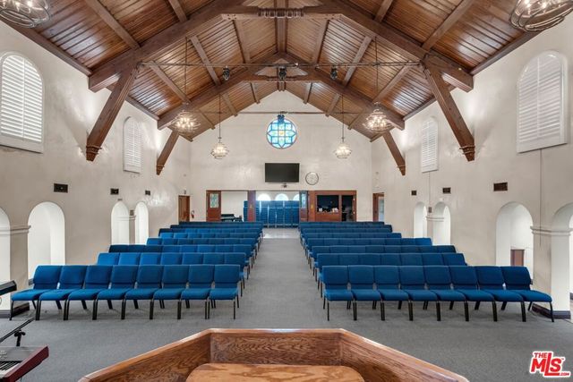 1100 S Lorena Street, Los Angeles, CA 90023