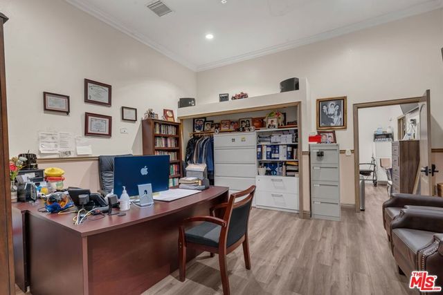 1100 S Lorena Street, Los Angeles, CA 90023