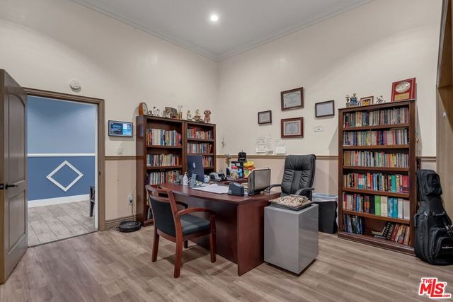 1100 S Lorena Street, Los Angeles, CA 90023