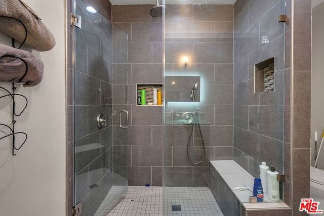 1100 S Lorena Street, Los Angeles, CA 90023