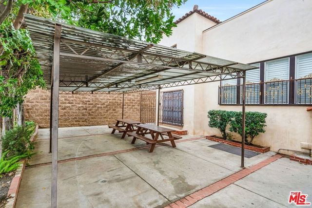 1100 S Lorena Street, Los Angeles, CA 90023