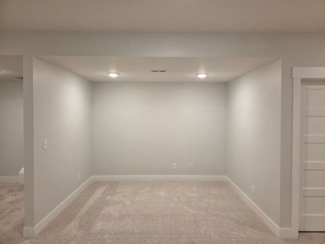 19 Brookstone Circle, Bloomington, IL 61704