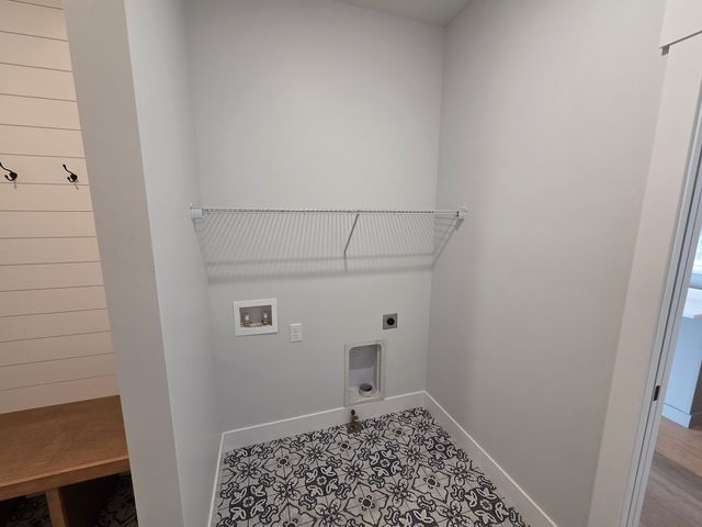 19 Brookstone Circle, Bloomington, IL 61704