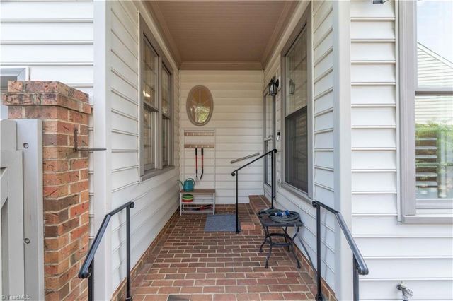 185 Westhaven Circle, Winston-salem, NC 27104