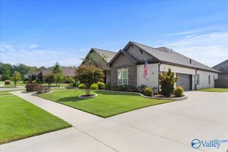 4532 River Park Boulevard SE, Owens Cross Roads, AL 35763