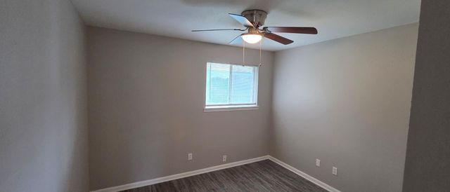 11122 Thackery Lane, Houston, TX 77016