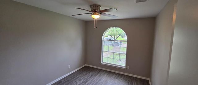 11122 Thackery Lane, Houston, TX 77016