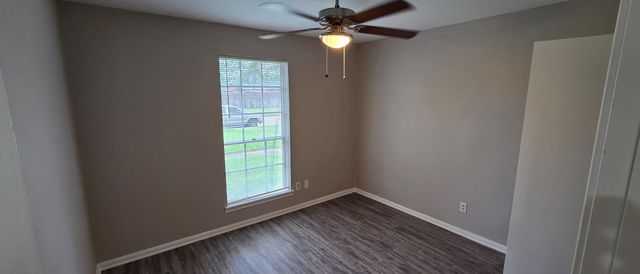 11122 Thackery Lane, Houston, TX 77016