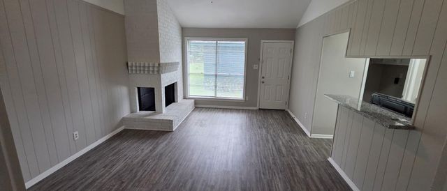 11122 Thackery Lane, Houston, TX 77016