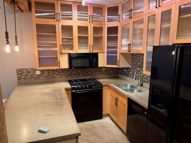 1735 W Diversey Parkway 118, Chicago, IL 60614