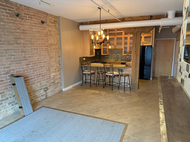 1735 W Diversey Parkway 118, Chicago, IL 60614