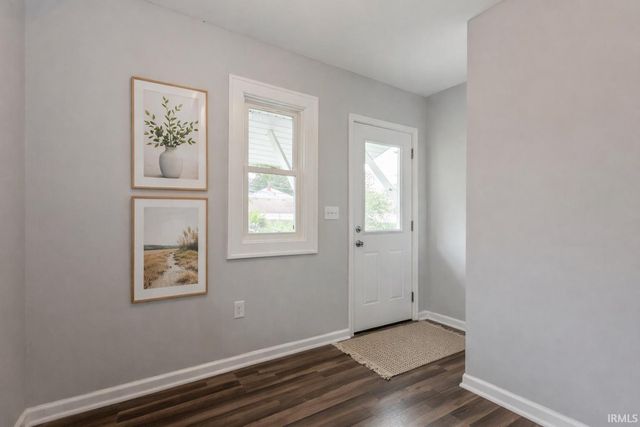 516 N Logan Street, Mishawaka, IN 46545