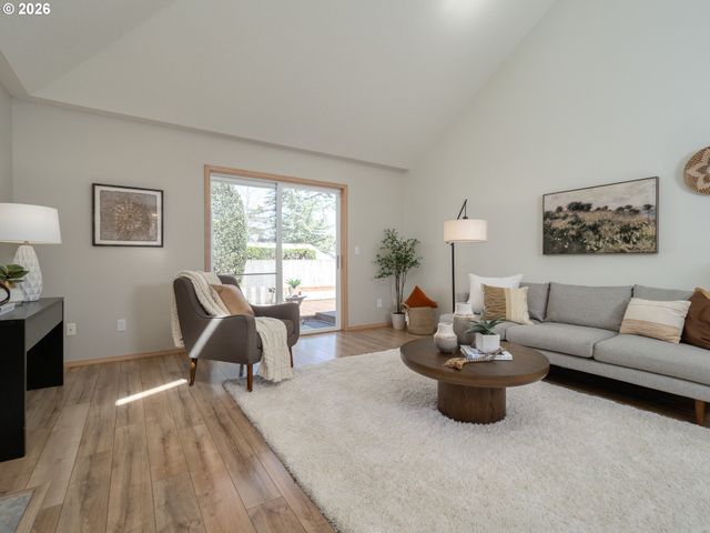 18283 Sw JANN Dr, Beaverton, OR 97003