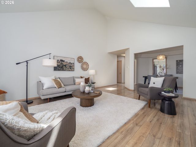 18283 Sw JANN Dr, Beaverton, OR 97003