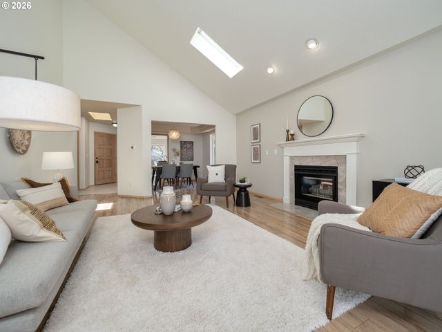 18283 Sw JANN Dr, Beaverton, OR 97003