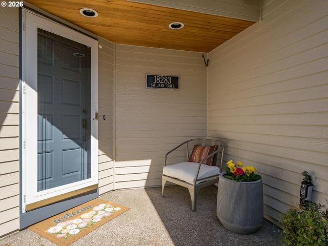 18283 Sw JANN Dr, Beaverton, OR 97003