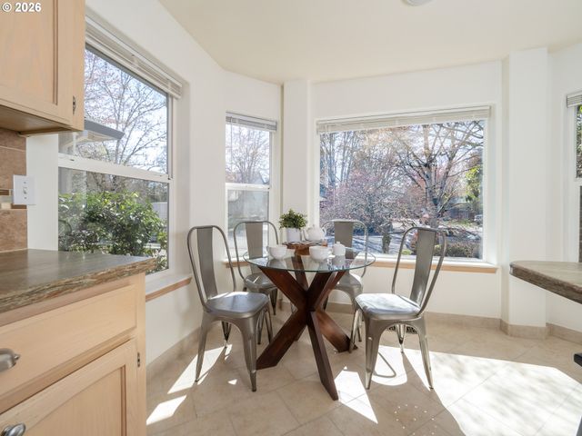 18283 Sw JANN Dr, Beaverton, OR 97003