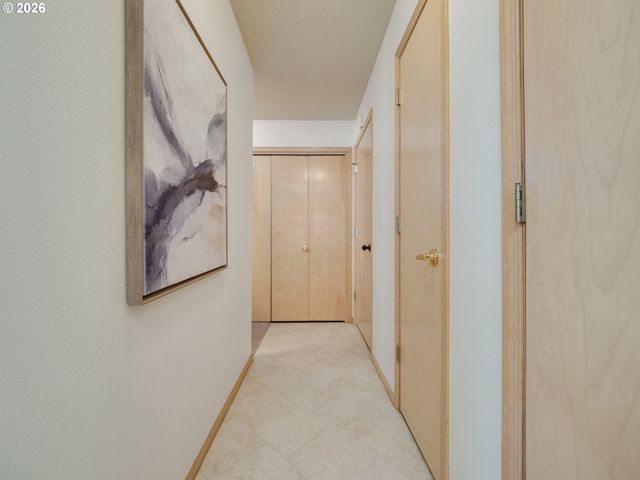 18283 Sw JANN Dr, Beaverton, OR 97003