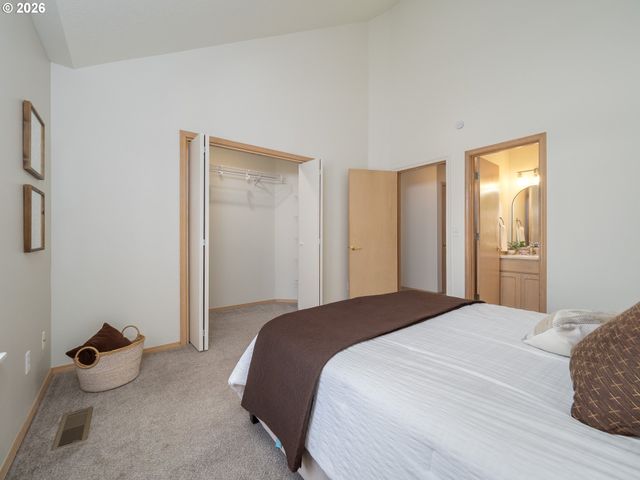 18283 Sw JANN Dr, Beaverton, OR 97003