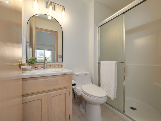 18283 Sw JANN Dr, Beaverton, OR 97003