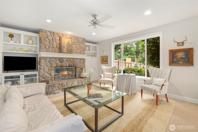 2418 83rd Street NW, Gig Harbor, WA 98332