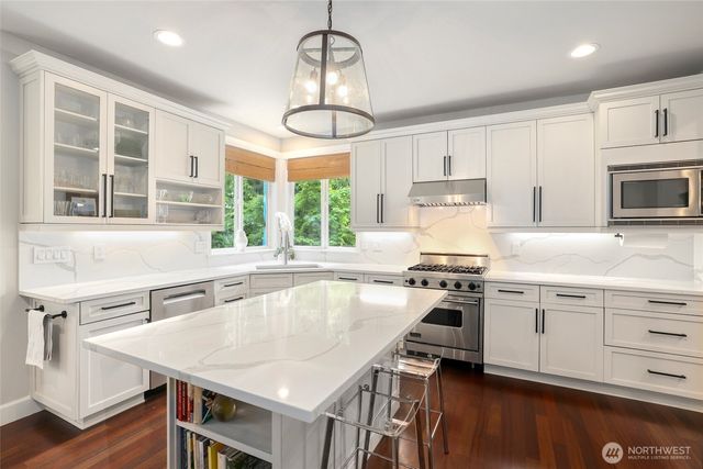 2418 83rd Street NW, Gig Harbor, WA 98332