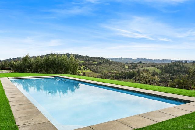 5232 Maacama Ridge Rd, Healdsburg, CA 95448