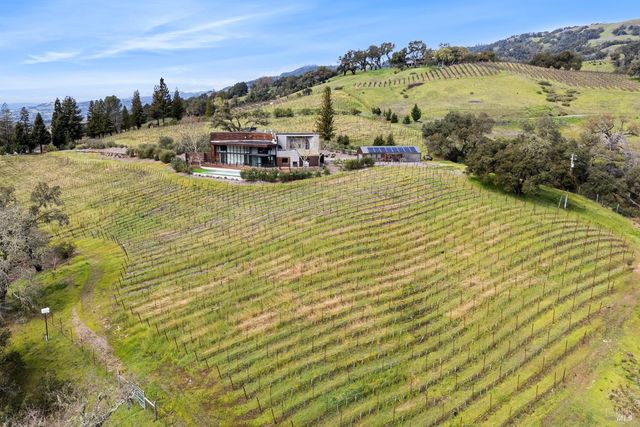 5232 Maacama Ridge Rd, Healdsburg, CA 95448
